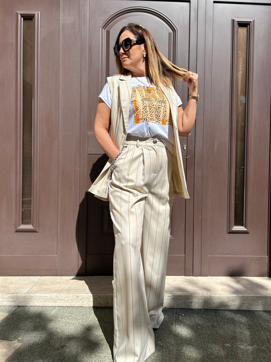 Completo Gessato Beige con Gilet e Pantalone a Vita Alta